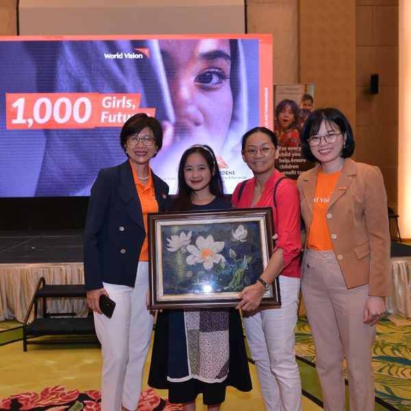 The captivating experience from the “1000 Girls, 1000 Futures” campaign